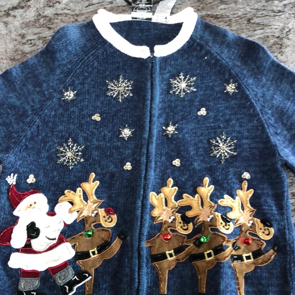Girls holiday sweater size 8/10